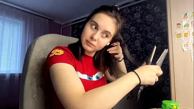 MollyPartey online show from October 5, 8:56 am