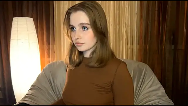 Sibriina Liliya online show from December 18, 8:26 pm