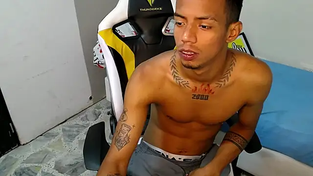 Nando coll online show from October 30, 11:22 am