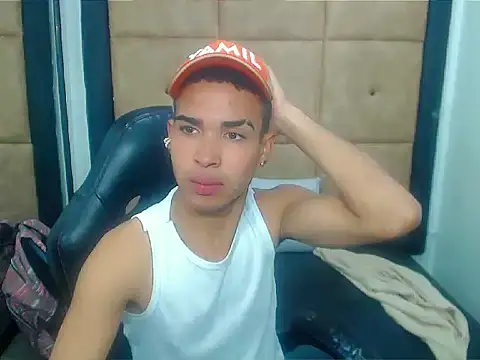 PatrickXX 1 online show from September 28, 1:38 pm