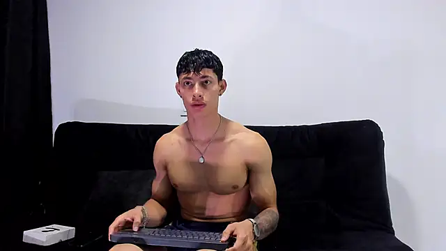 jey cox23 online show from January 7, 11:01 am