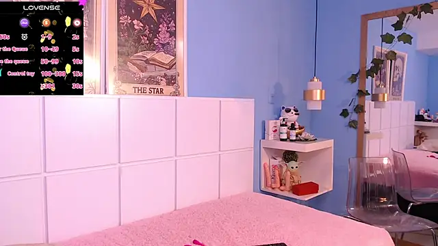 PenelopeBond online show from November 7, 2:06 pm