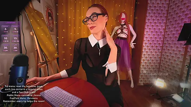 Giantess Eva online show from March 27, 4:07 pm