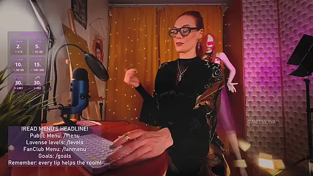 Giantess Eva online show from May 30, 9:23 pm