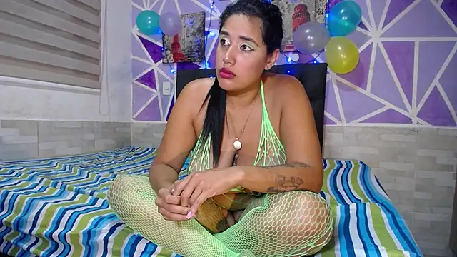 Brittany and wizkhal online show from September 27, 5:12 am