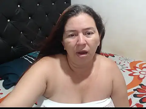 Snapshot of nataboobs chatting on December 20, 2:51 am nataboobs online show from December 20, 2:51 am