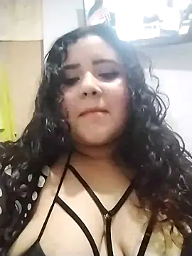 Snapshot of Carolceleste24 chatting on November 3, 8:10 pm Carolceleste24 online show from November 3, 8:10 pm