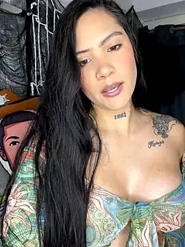 liahouses online show from October 26, 1:11 am