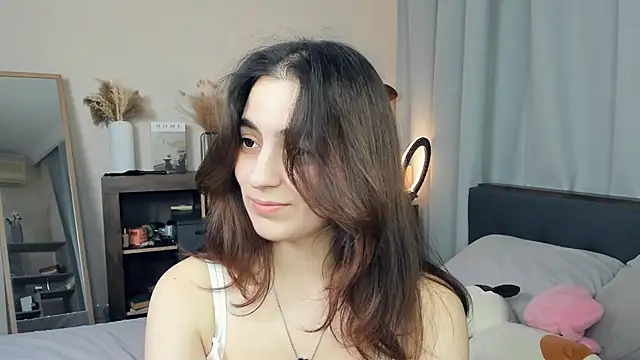 RosalvaOrhenkowski online show from September 26, 7:12 am