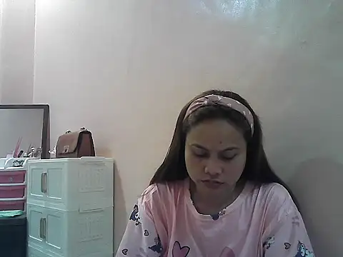 Snapshot of Amarrahlyn chatting on June 22, 9:34 pm Amarrahlyn online show from June 22, 9:34 pm