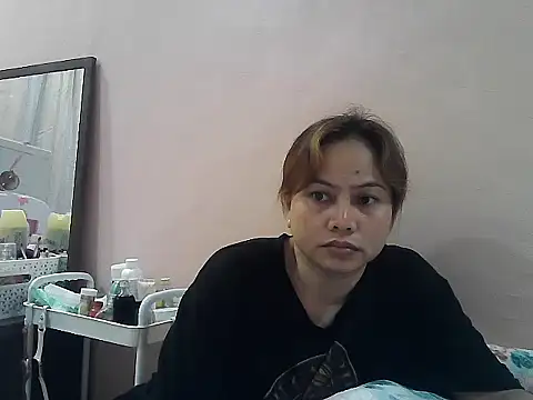 Snapshot of Amarrahlyn chatting on July 7, 9:08 pm Amarrahlyn online show from July 7, 9:08 pm