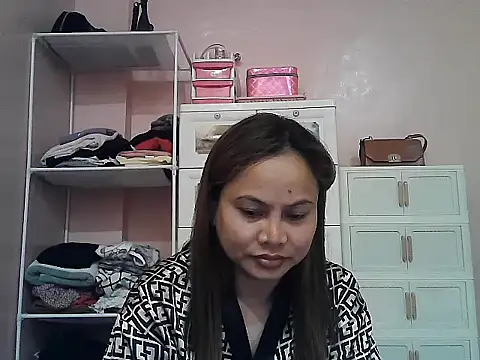 Snapshot of Amarrahlyn chatting on July 17, 10:03 pm Amarrahlyn online show from July 17, 10:03 pm
