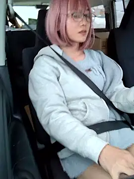 takusaki223 online show from February 13, 7:37 am