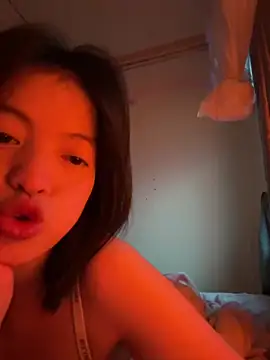 Tramy xx online show from April 2, 10:57 am