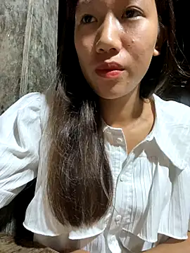 Myly xx online show from September 28, 12:05 am