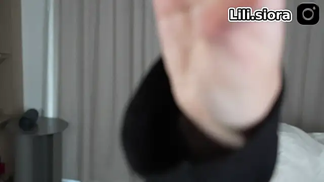 Peachxlush online show from February 18, 2:02 pm