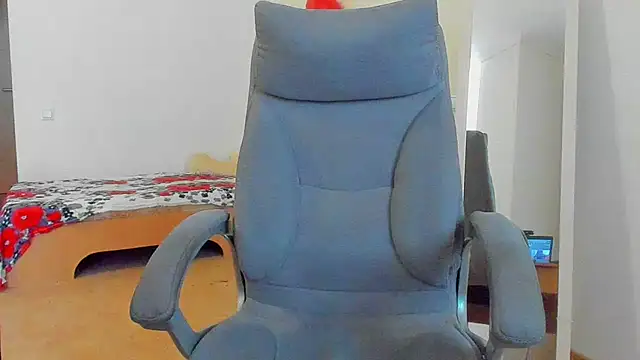 Liza-Mendez online show from November 23, 6:13 am