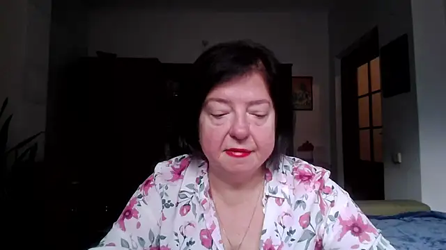 Violet Pulse online show from November 18, 7:57 am