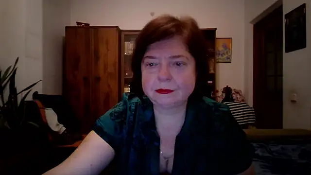 Snapshot of Violet_Pulse chatting on January 16, 11:09 pm Violet Pulse online show from January 16, 11:09 pm