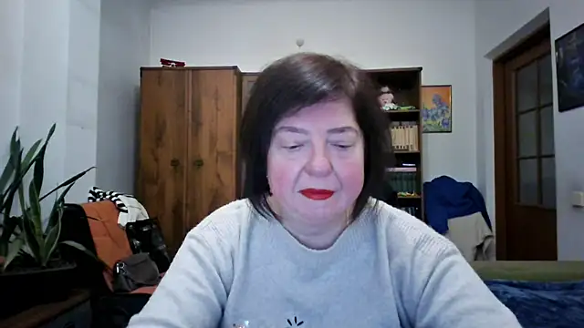 Snapshot of Violet_Pulse chatting on February 4, 2:34 pm Violet Pulse online show from February 4, 2:34 pm