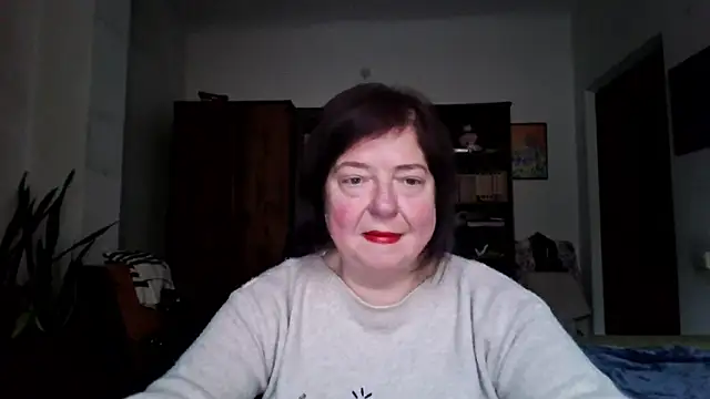 Snapshot of Violet_Pulse chatting on February 11, 1:27 pm Violet Pulse online show from February 11, 1:27 pm