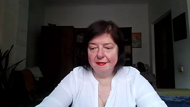 Snapshot of Violet_Pulse chatting on February 25, 12:04 pm Violet Pulse online show from February 25, 12:04 pm