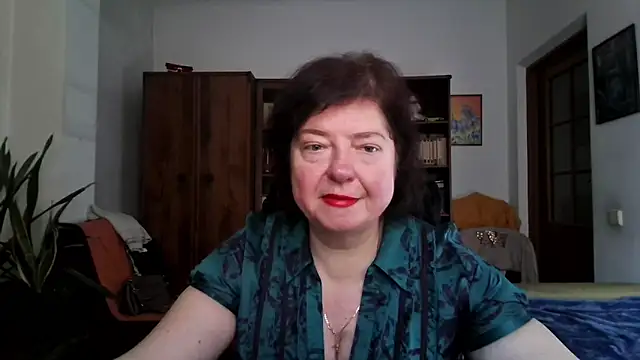 Snapshot of Violet_Pulse chatting on February 27, 8:58 am Violet Pulse online show from February 27, 8:58 am