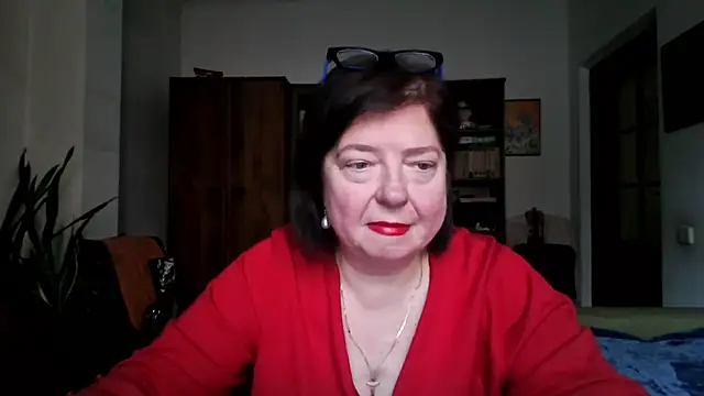 Violet Pulse online show from March 21, 1:05 pm