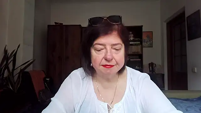 Violet Pulse online show from April 4, 9:18 am