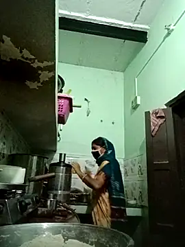 Cute-Charvii online show from February 27, 12:54 am