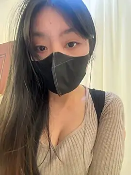 Snapshot of AZ37866 chatting on January 16, 3:43 am AZ37866 online show from January 16, 3:43 am