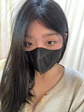 Snapshot of AZ37866 chatting on February 5, 7:57 am AZ37866 online show from February 5, 7:57 am