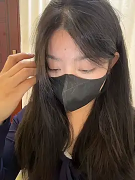 Snapshot of AZ37866 chatting on February 12, 8:20 am AZ37866 online show from February 12, 8:20 am