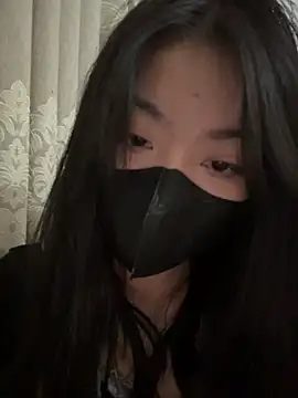 Snapshot of AZ37866 chatting on February 22, 1:53 pm AZ37866 online show from February 22, 1:53 pm