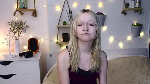 ArcticaRyder online show from September 27, 7:13 am