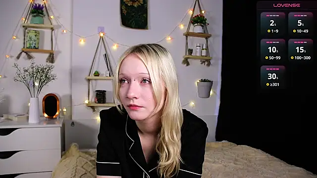ArcticaRyder online show from October 5, 7:39 am