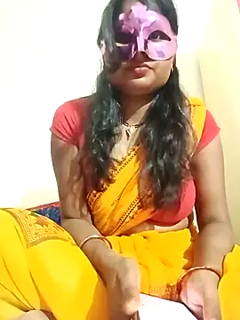 Snapshot of Sexy-sangita123 chatting on November 9, 6:12 am Sexy-sangita123 online show from November 9, 6:12 am