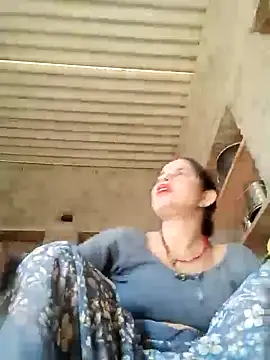 Snapshot of M-Kajal456 chatting on November 7, 4:23 am M-Kajal456 online show from November 7, 4:23 am