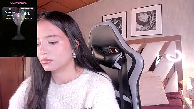 HaathorX online show from November 28, 3:58 pm