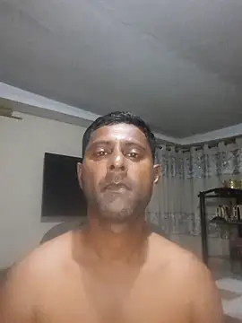 Snapshot of kingVibeX chatting on October 25, 9:53 pm kingVibeX online show from October 25, 9:53 pm