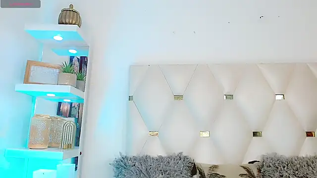  IsabellaRousse online show from February 9, 8:35 pm