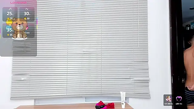 Little liam online show from October 4, 7:01 pm