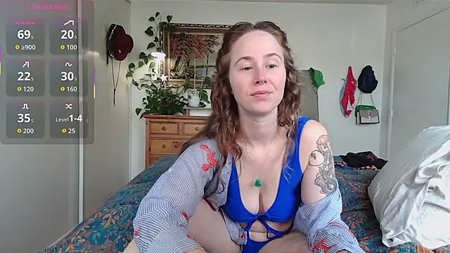 Snapshot of wutangwendy chatting on November 21, 7:23 pm wutangwendy online show from November 21, 7:23 pm