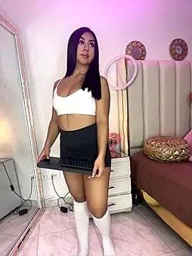 JadeBennett  online show from October 11, 3:50 am