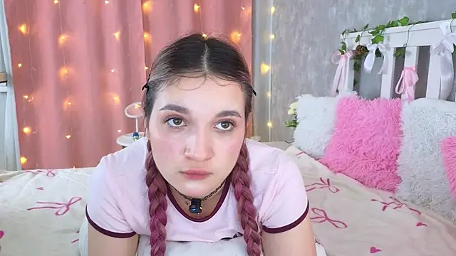 vivyboo111 online show from May 23, 8:57 pm
