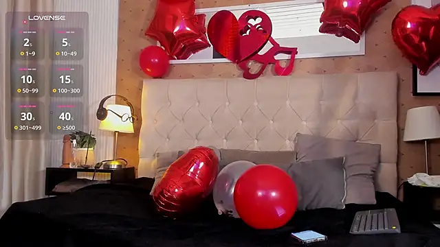 liam twiink online show from February 15, 3:36 am