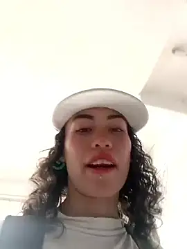 oblivionlove online show from November 22, 5:12 pm