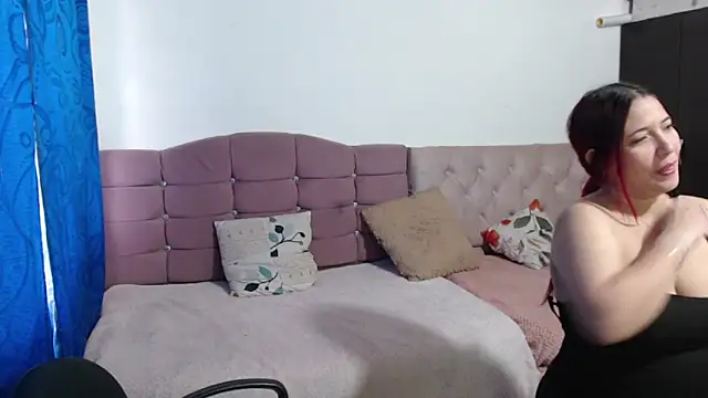 LITTLEKITTY19 online show from January 13, 12:32 pm