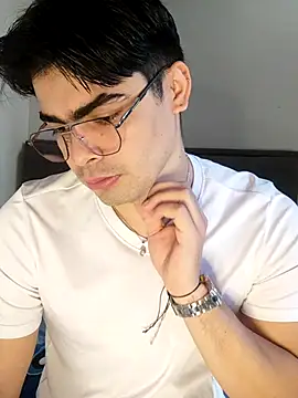 Mason grey online show from November 19, 1:11 pm