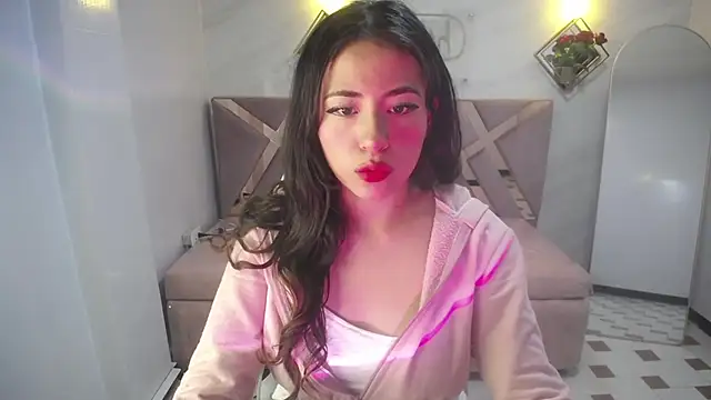 Chloe Brownn v online show from September 24, 8:01 pm